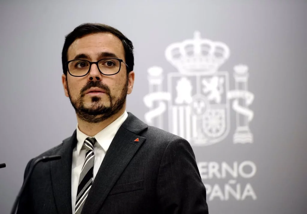 El PSOE desmiente su enfado por la millonaria 'puerta giratoria' que disfruta Ander Gil 2 Moncloa Garzon Moncloa