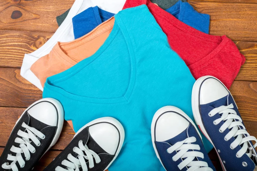 Así es el outlet de Madrid que revienta precios con rebajas del 50% 14 Moncloa Outlet ropa zapatillas Moncloa