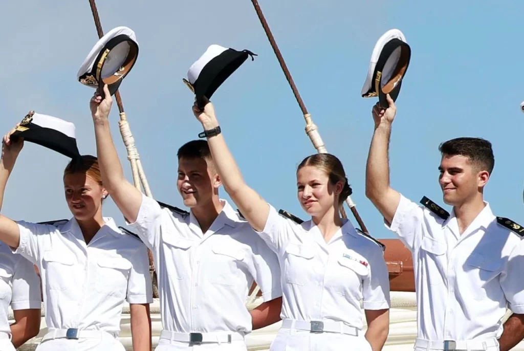 Un homenaje a la princesa Leonor y a su formación militar