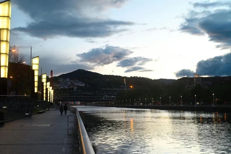 Descubre el enclave oculto cerca de Bilbao, donde la historia se respira en cada esquina