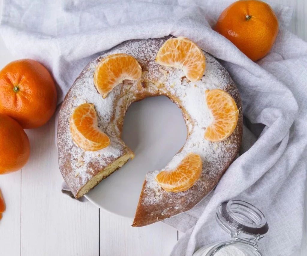 Descubre la receta especial del postre de mandarina y jengibre, un giro exótico al dulce tradicional 11 Moncloa Preparación de un delicioso postre de mandarina y jengibre