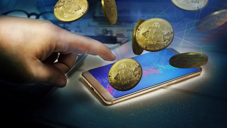 La nueva 'cripto-estafa' sentimental tiene truco: enamoran para vaciar tu cartera digital