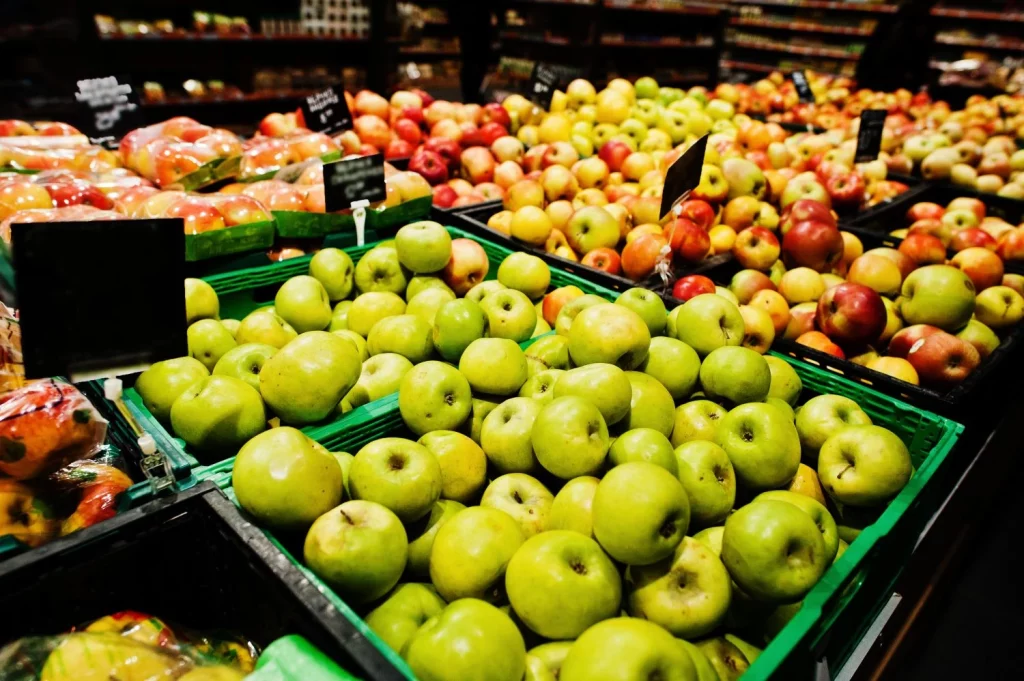 La OCU advierte, esta práctica al comprar fruta te hace pagar hasta un 20% más 18 Moncloa FRUTA A GRANEL, EL ALIADO OLVIDADO DE TU BOLSILLO