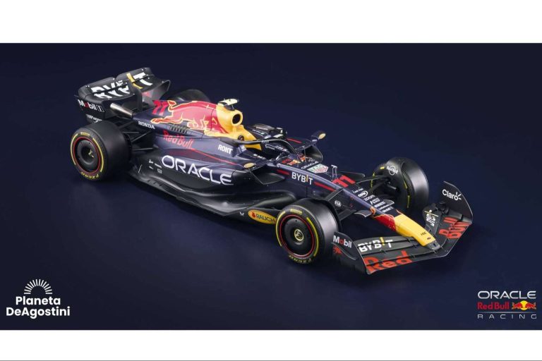 Planeta deAgostini anuncia el modelo RB19 de Oracle Red Bull Racing