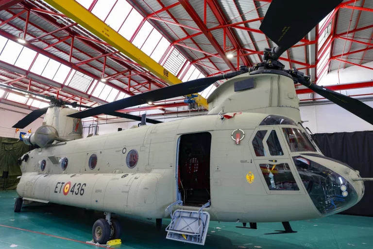 Chinook modernizado (Fuente Marco Romero- Ministerio de Defensa)