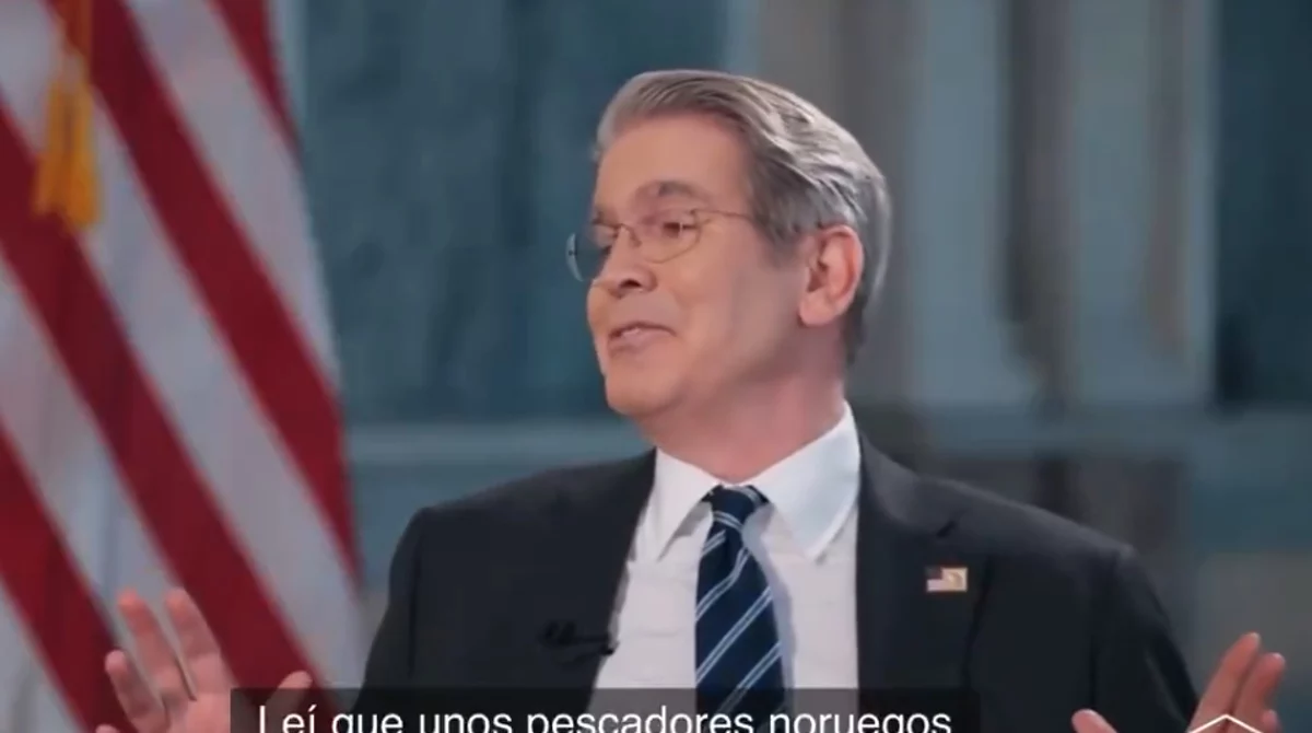 Scott Kenneth Bessent, secretario del Tesoro de EE UU, admite entre risas el atentado al Nord Stream Scott Kenneth Bessent, secretario del Tesoro de EE UU, admite entre risas el atentado al Nord Stream | Fuente: RRSS