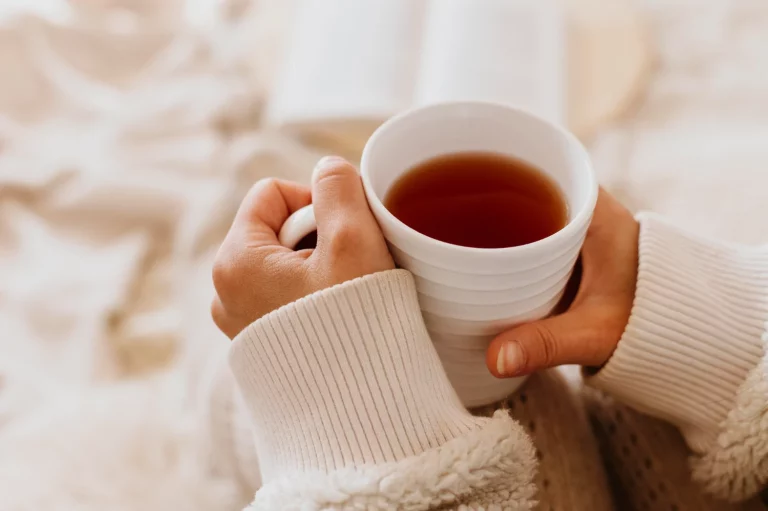 Esto es lo que me ha hecho abandonar el té para siempre y te va a dejar de piedra