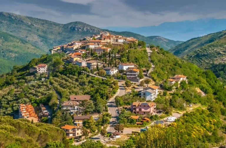 Campodimele, el pueblo “inmortal” de Italia que pone en jaque a la ciencia con su longevidad extrema