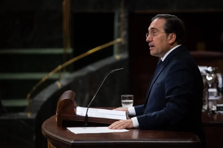 El complicado laberinto diplomático en el que se encuentra José Manuel Albares