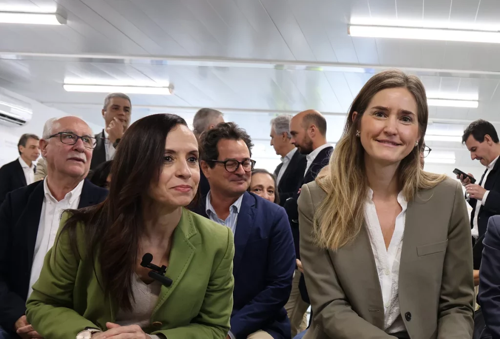 Beatriz Corredor y Sara Aagesen, presidenta de Redeia y ministra de Transición Ecológica, respectivamente | Fuente: Agencias