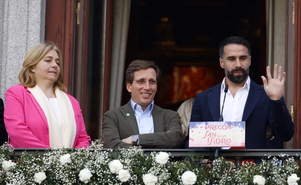 La pérdida de identidad y el exceso de público amenazan a San Isidro y sus vecinos 1 Moncloa EuropaPress 6708595 alcalde madrid jose luis martinez almeida 2d futbolista dani carvajal 1d Moncloa