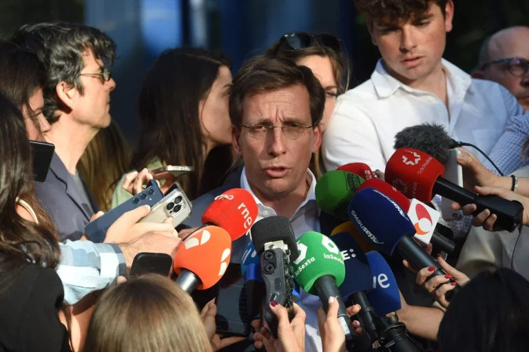 Almeida aprovecha las vacaciones para cerrar la conexión entre la M-30 y la A-5