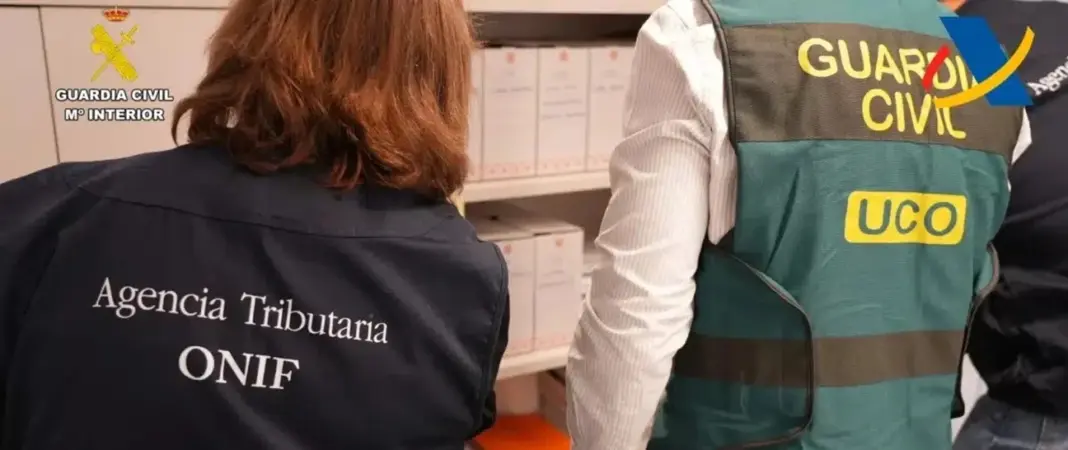 Operacion-Drake Agentes de la ONIF y de la UCO durante la Operación Drake contra las empresas de Hamlyn. HACIENDA