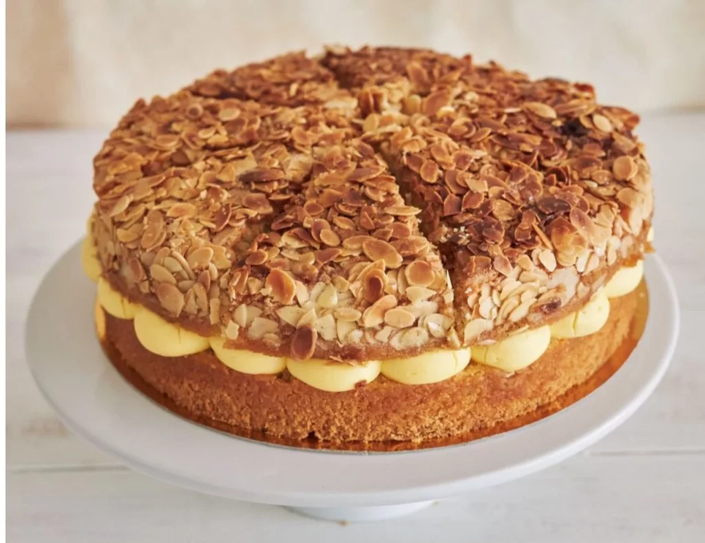 Cómo preparar la auténtica tarta de almendras de Alicante