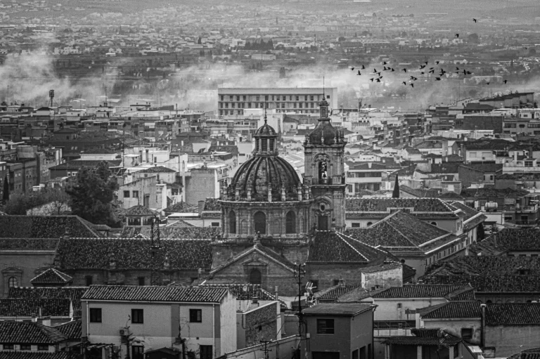 A pocos kilómetros de Granada, un pueblo con vistas que quitan el aliento