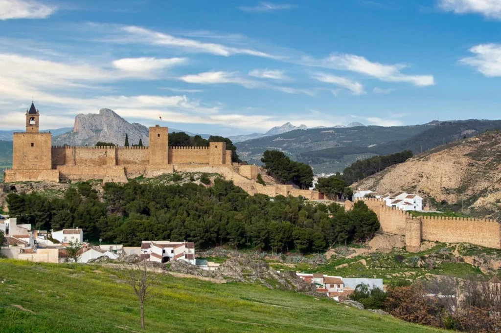 Una ciudad cerca de Málaga donde la historia está viva