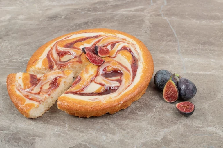 Prepara la tarta de higo y miel, una inspiración mediterránea para paladares exigentes