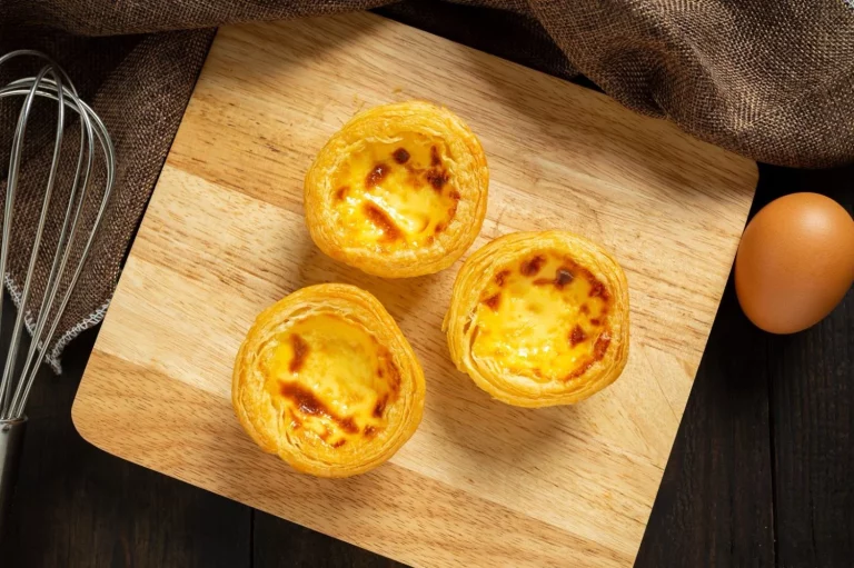 Descubre cómo preparar el famoso pastel de nata al estilo portugués sin salir de casa
