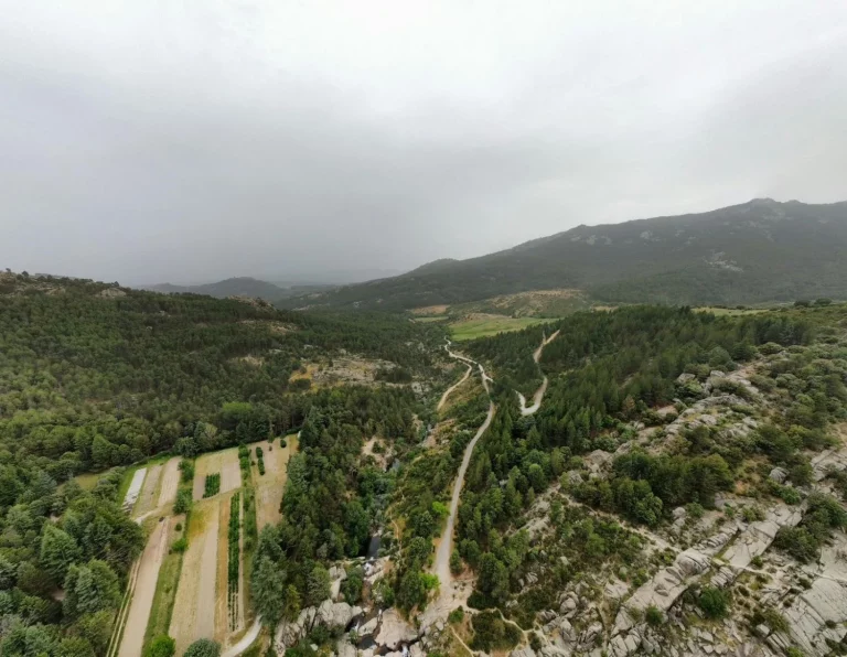 El pueblo muy cerca de Madrid con encanto e historias que te enamora