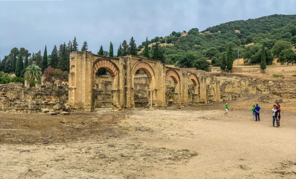 Córdoba guarda un tesoro cultural que pocos han explorado 24 Moncloa Un museo moderno en Córdoba