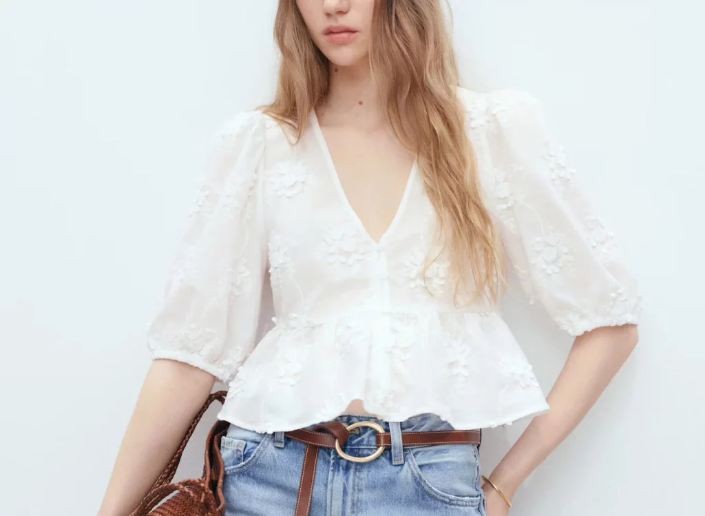 Blusa bordada de algodón de Mango