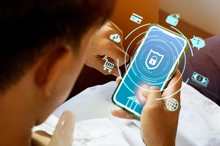 Los pasos imprescindibles si te quitan el móvil: Así proteges tus cuentas y datos al instante