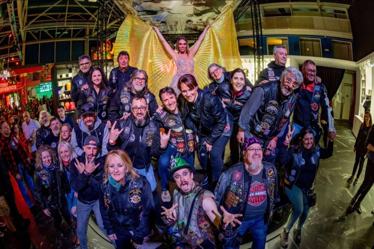 WAH Show; una experiencia de otra dimensión, también para grupos corporativos.