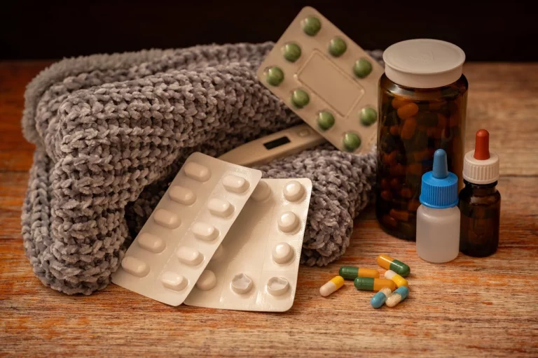 El error doméstico que convierte tus medicinas en tóxicas y que la OMS quiere que dejes de hacer