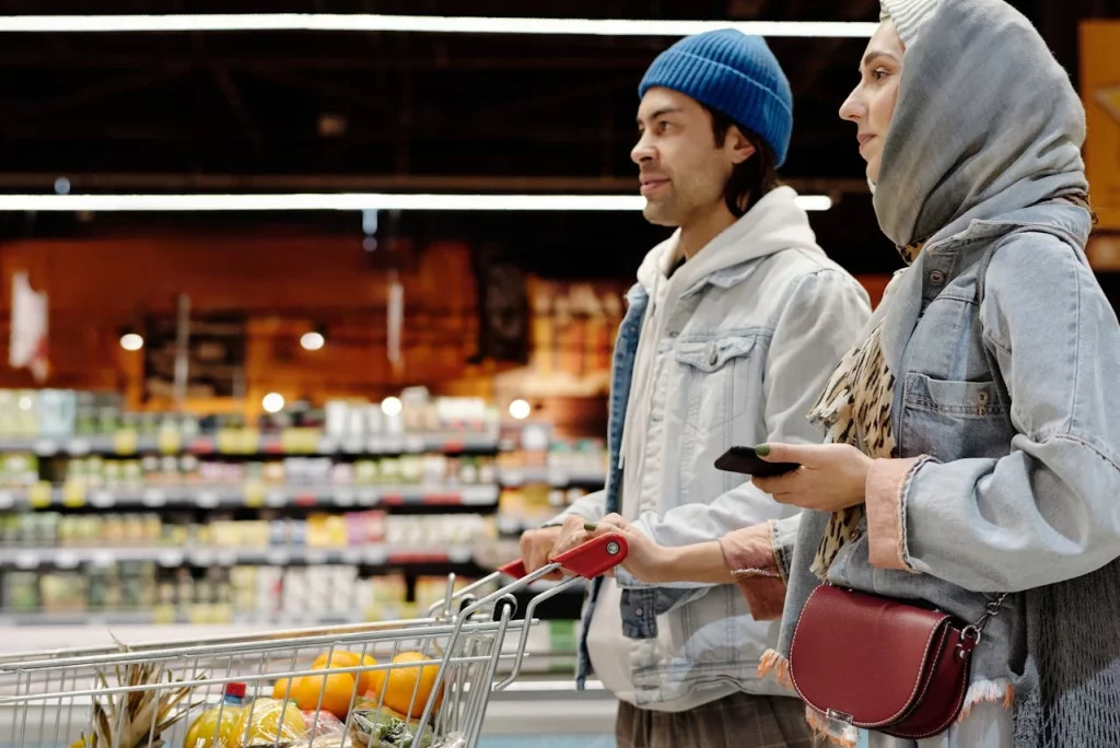 PATRONES OCULTOS: DESCIFRANDO EL RITMO DE CADA SUPERMERCADO
