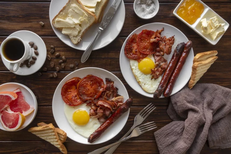 El desayuno andaluz, elegido como modelo saludable por la Sociedad Española de Nutrición Comunitaria: motivos y beneficios