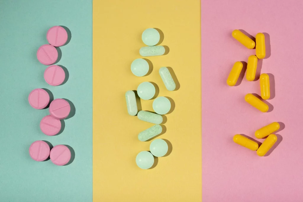 LA COMBINACIÓN ERRÓNEA: CUANDO LAS VITAMINAS SE ANULAN ENTRE SÍ