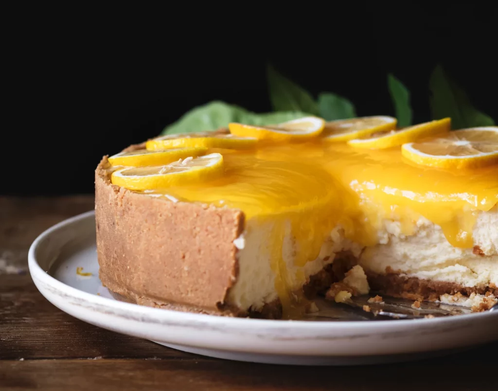 El postre de limón más refrescante y sin complicaciones: tres ingredientes para sorprender a tus invitados en tu próxima cena veraniega 21 Moncloa DE LA COCINA A LA GLORIA: PASOS SENCILLOS PARA UN ÉXITO ASEGURADO