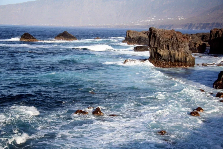 ¿Tu próxima parada en Canarias? Tú no puedes perderte esta isla volcánica desconocida este verano