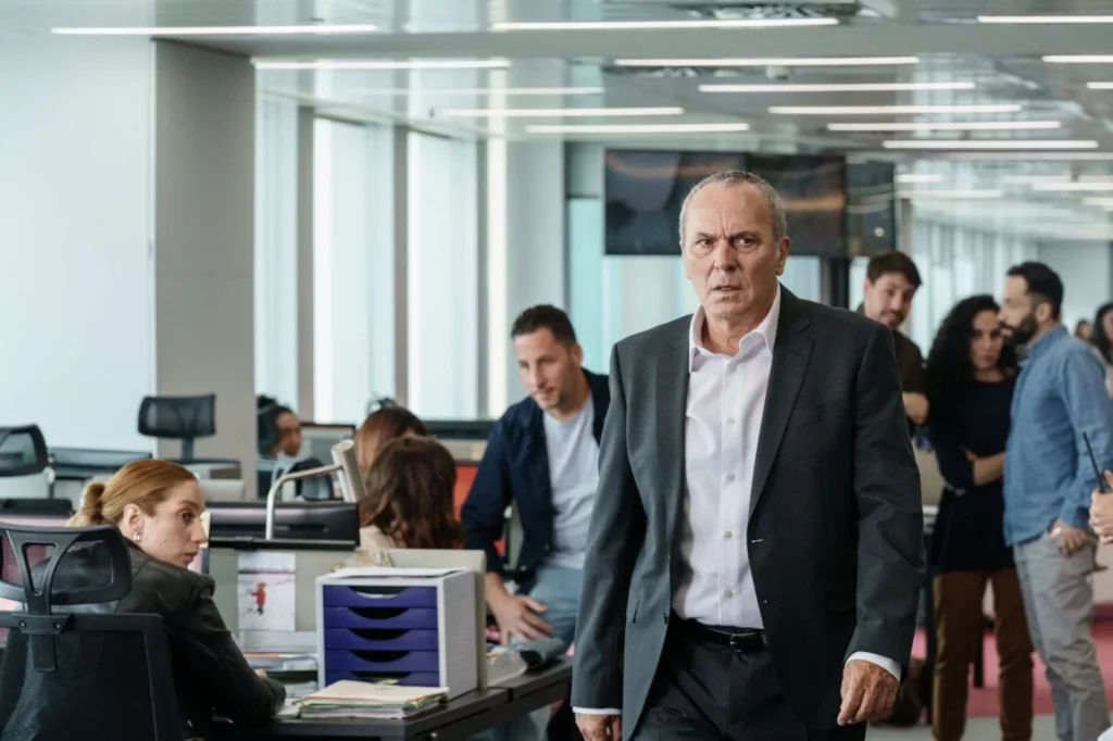 El último éxito español en Netflix llega con un rostro muy familiar 12 Moncloa El magnetismo de José Coronado en su nueva etapa con Netflix