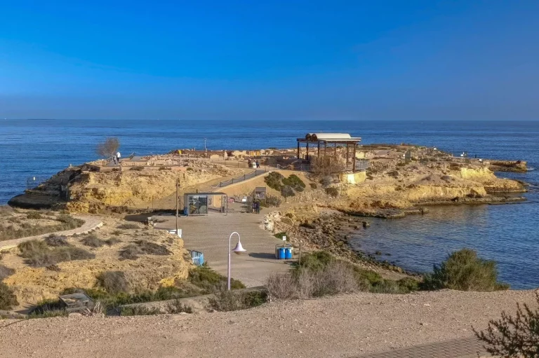 La villa costera a pocos minutos de Alicante, ideal para desconectar