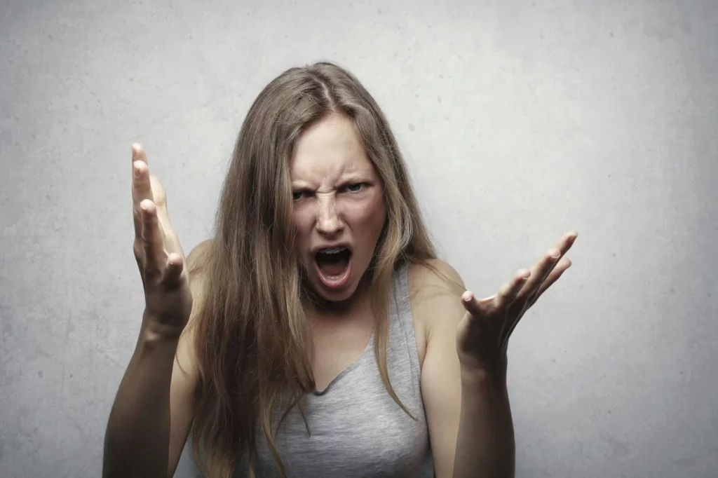 ¿Irritable sin motivo? Este desequilibrio hormonal puede estar detrás 19 Moncloa El desequilibrio hormonal da señales silenciosa