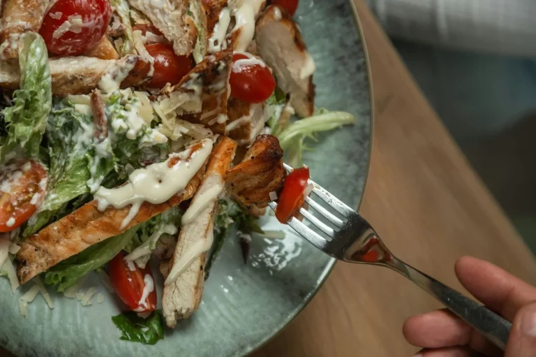¿Se te acabaron las ideas para cenar? Prueba estas 3 recetas fáciles y deliciosas para no repetir menú