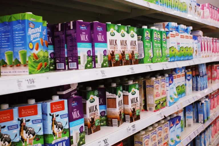 Esta bebida, que los nutricionistas adoran, está rebajada en Lidl y tu cuerpo lo agradecerá