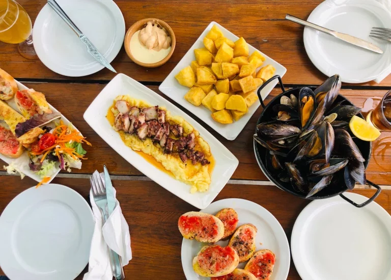 Tapeo en Madrid: la guía definitiva de restaurantes favoritos para una experiencia culinaria top