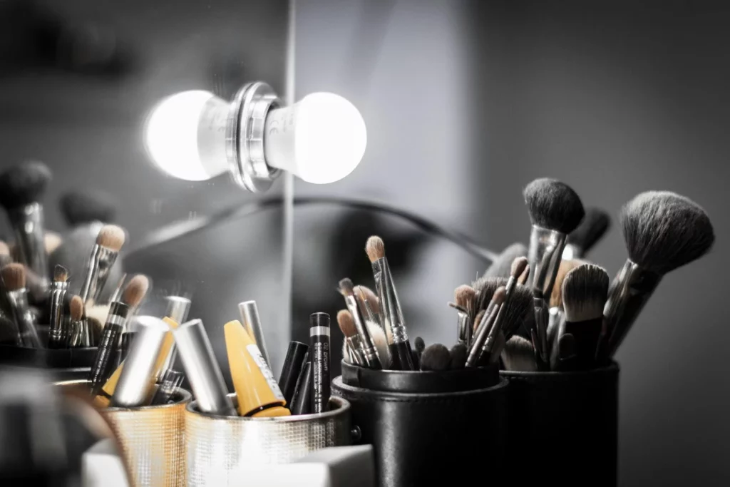 Mercadona lo ha vuelto a petar, este kit de maquillaje es la bomba para tu piel y tu bolsillo no lo nota 4 Moncloa Así es el kit de maquillaje de Mercadona