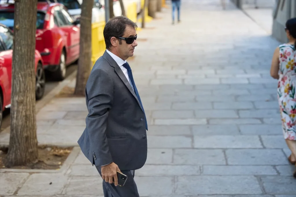 El empresario de Acciona justificó pagos de 2.400€ al Bar Franky: «Koldo tenía permiso para comer allí» 1 Moncloa Fernando Merino Moncloa