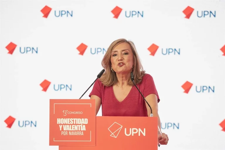 La presunta corrupción del socialismo navarro pilla en fuera de juego a UPN