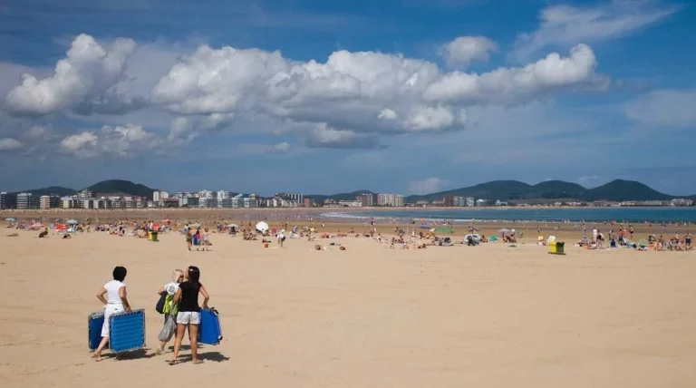 Conoce la playa de Cantabria donde la arena ‘canta’: el misterioso fenómeno acústico que la ciencia aún no explica del todo