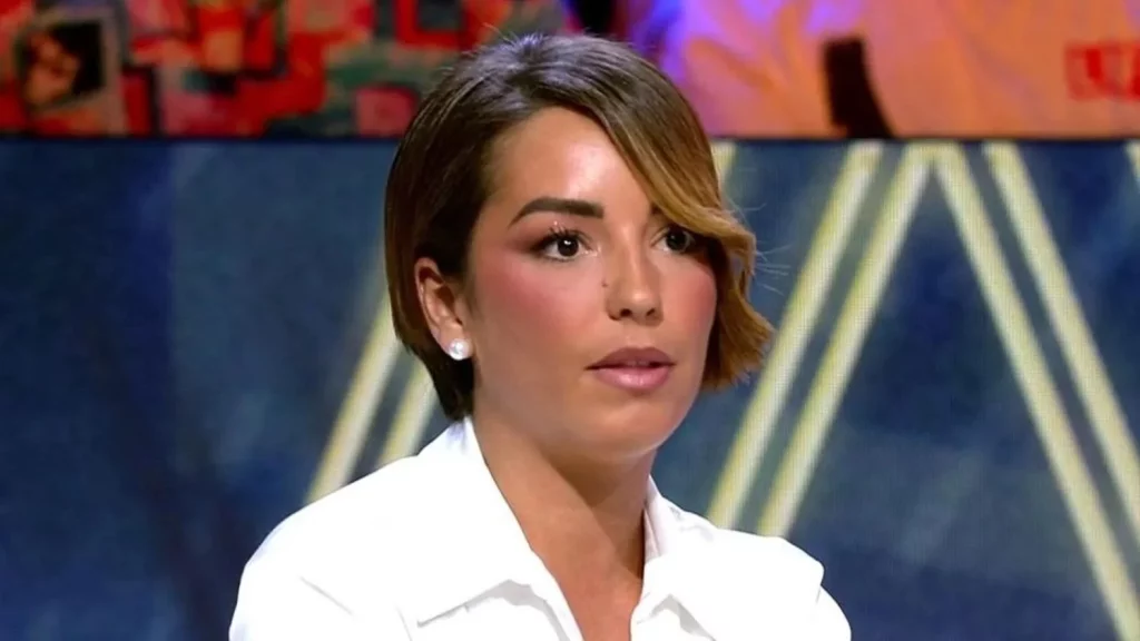 Anita pasa página y se olvida de Montoya tras su intenso paso por 'Supervivientes' 14 Moncloa ‘Supervivientes’ separa lo que no logró unir ni en Honduras