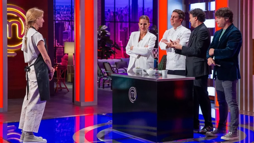 Pepe Rodríguez de 'MasterChef' responde a Inés Hernand: "Por eso nos ponías de los nervios" 18 Moncloa Un reto clásico que puso a prueba el temple de los finalistas