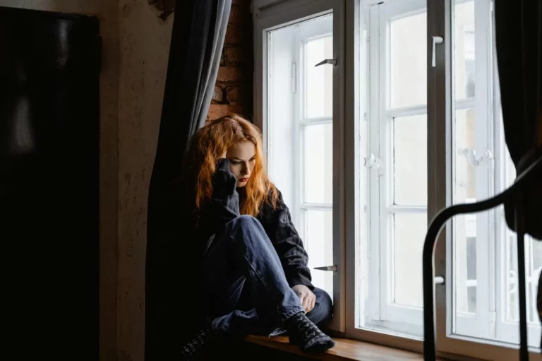 ¿Sufres de pensamientos repetitivos? Esta técnica puede ayudarte a romper el ciclo