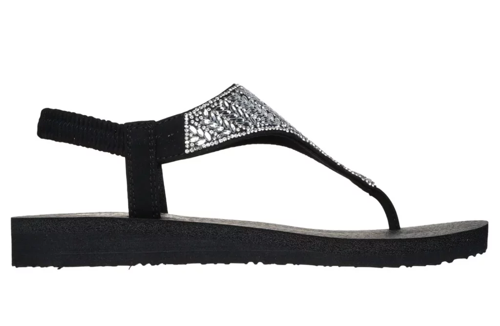 Estas sí que son unas buenas rebajas: Skechers rebaja a 35 euros sus buscadísimas sandalias de dedo 25 Moncloa Un diseño bonito, vegano y funcional