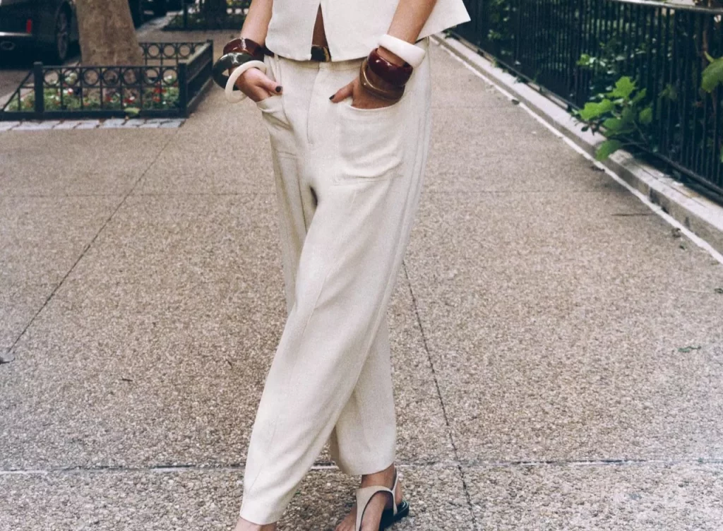 Pantalón culotte con lino de Zara