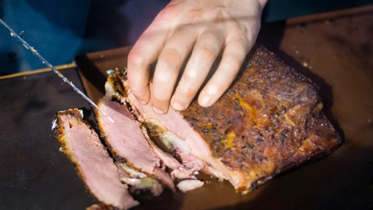 Qué es el ‘fake cooking’ de Instagram: por qué esos alimentos dorados no son lo que parecen
