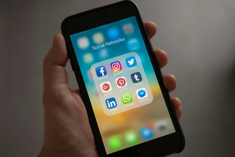 ¿Te han clonado en WhatsApp? Descubre este truco para saberlo en 5 segundos y cómo actuar rápido